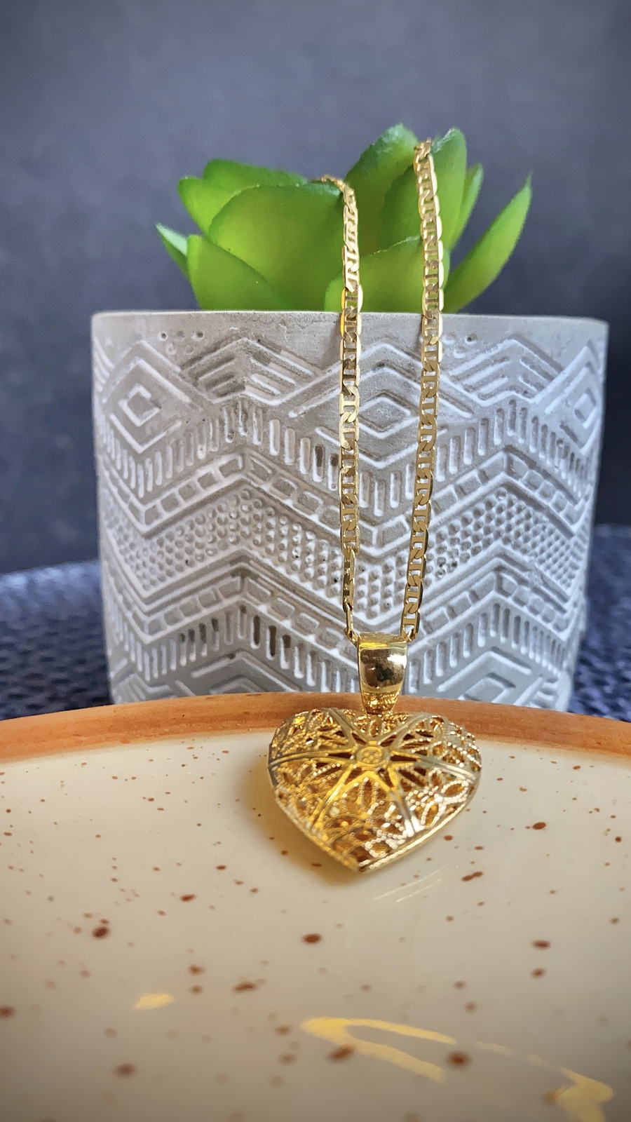 14K Gold Filled Heart Necklace Elegant Charm Mariner Chain for Womens Girls