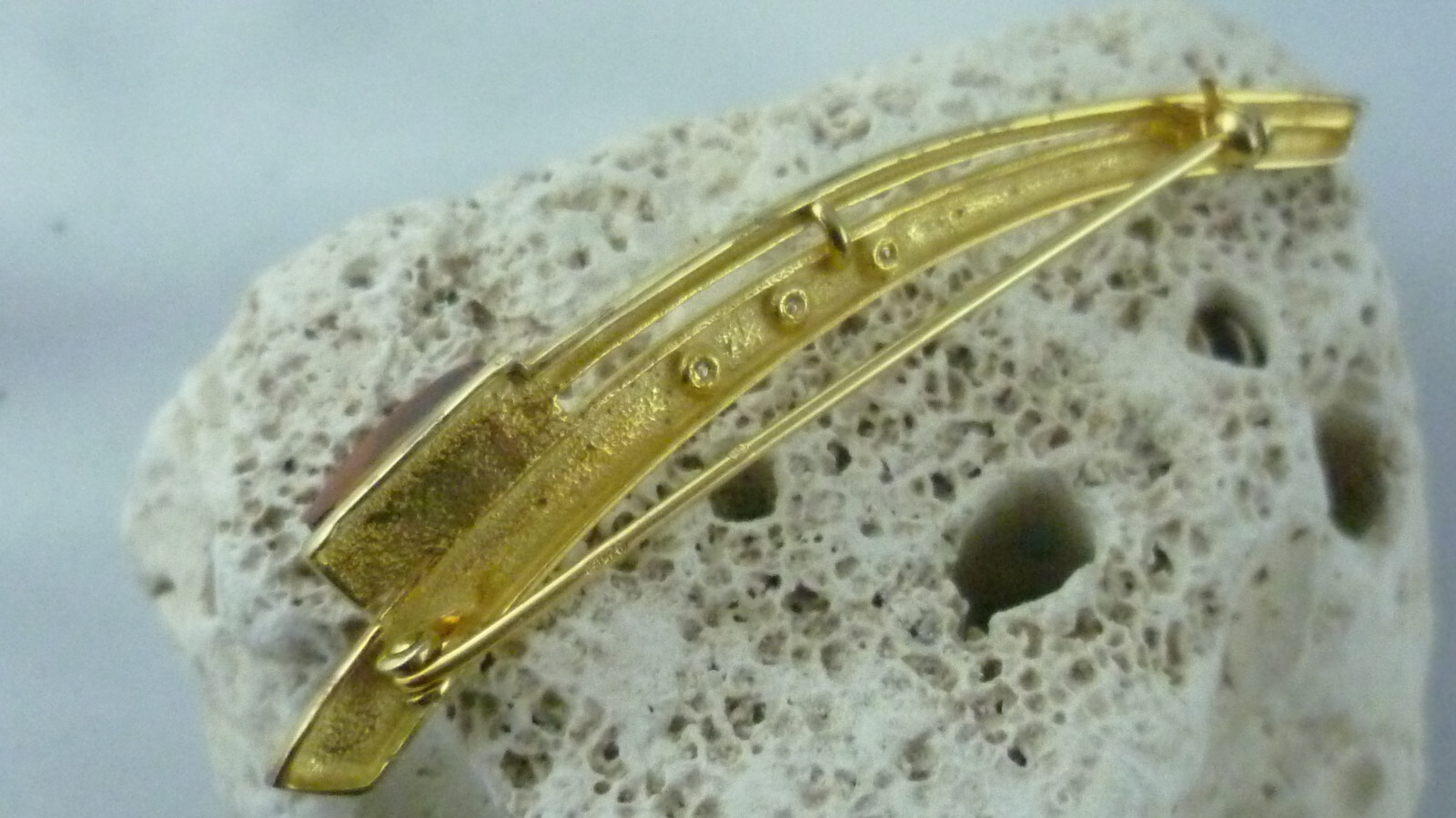 Brooch Gold Plated Amber Master Hallmarked 925 Sterling Silver
