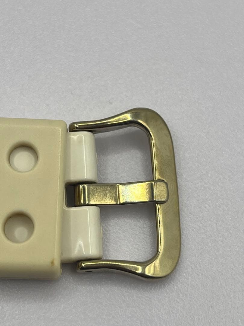 G-SHOCK Lovers Collection Model White/Gold Battery replaced Good condition