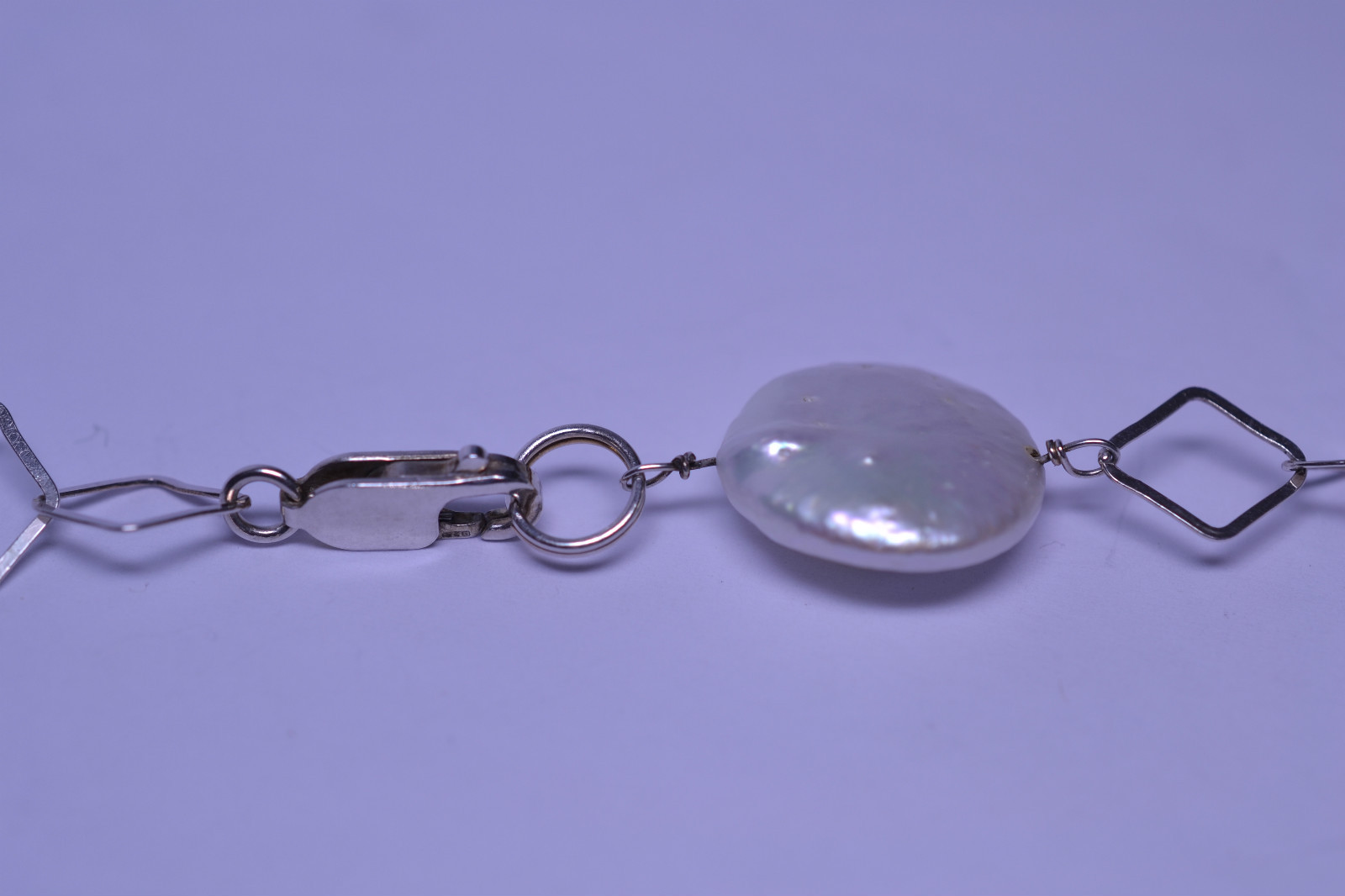 STERLING SILVER 30 IN. LONG OPEN LINK & LARGE 5/8 IN. WHITE COIN PEARL NECKLACE