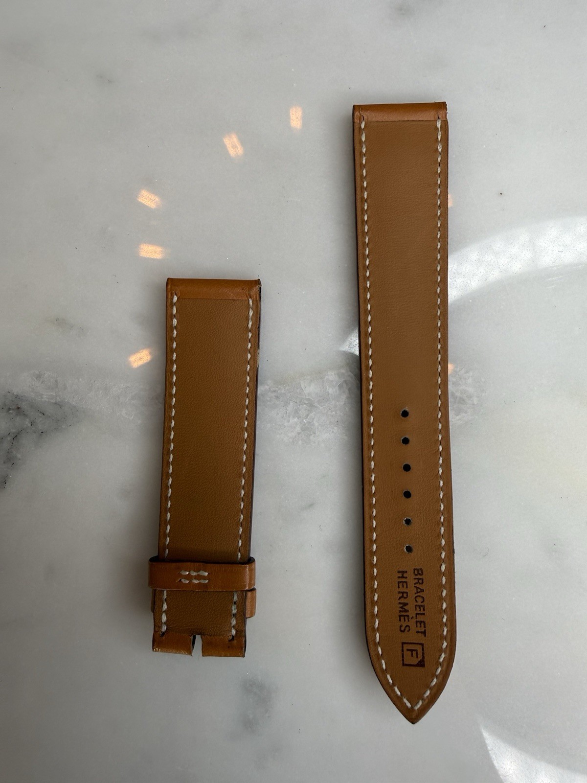 HERMES Gold Natural Leather Strap Cape Cod GM Watch (19mm)