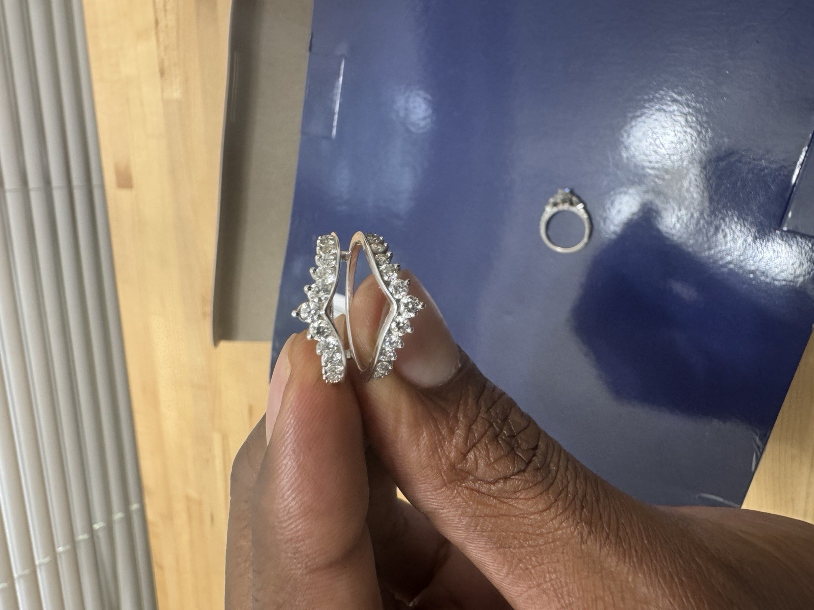 Monique Lhuillier Bliss 18K Gold Pear Diamond Set 1.14ctw Sz 7