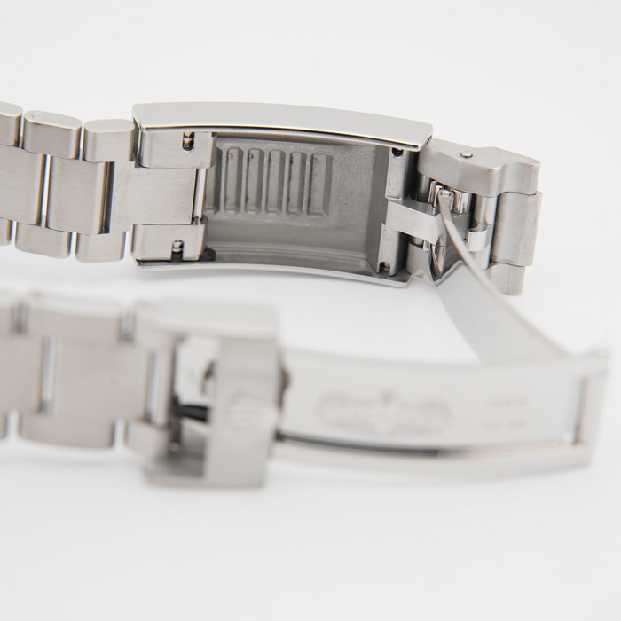 ROLEX Submariner Date 126610LV Box/Paper