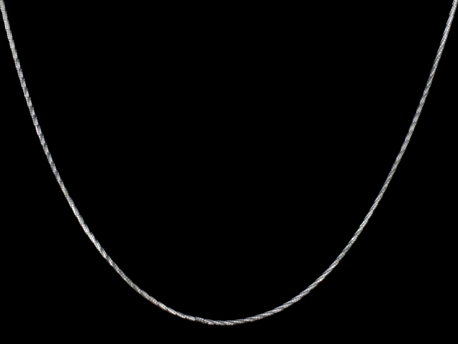 925 Sterling Silver Diamond Cut Snake Twisted Chain Necklace 18″ Made in Italy