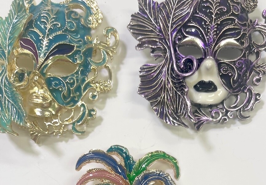 3 Festive Mardi Gras Mask Brooches Enamel in Multicolor Purple & Feathered