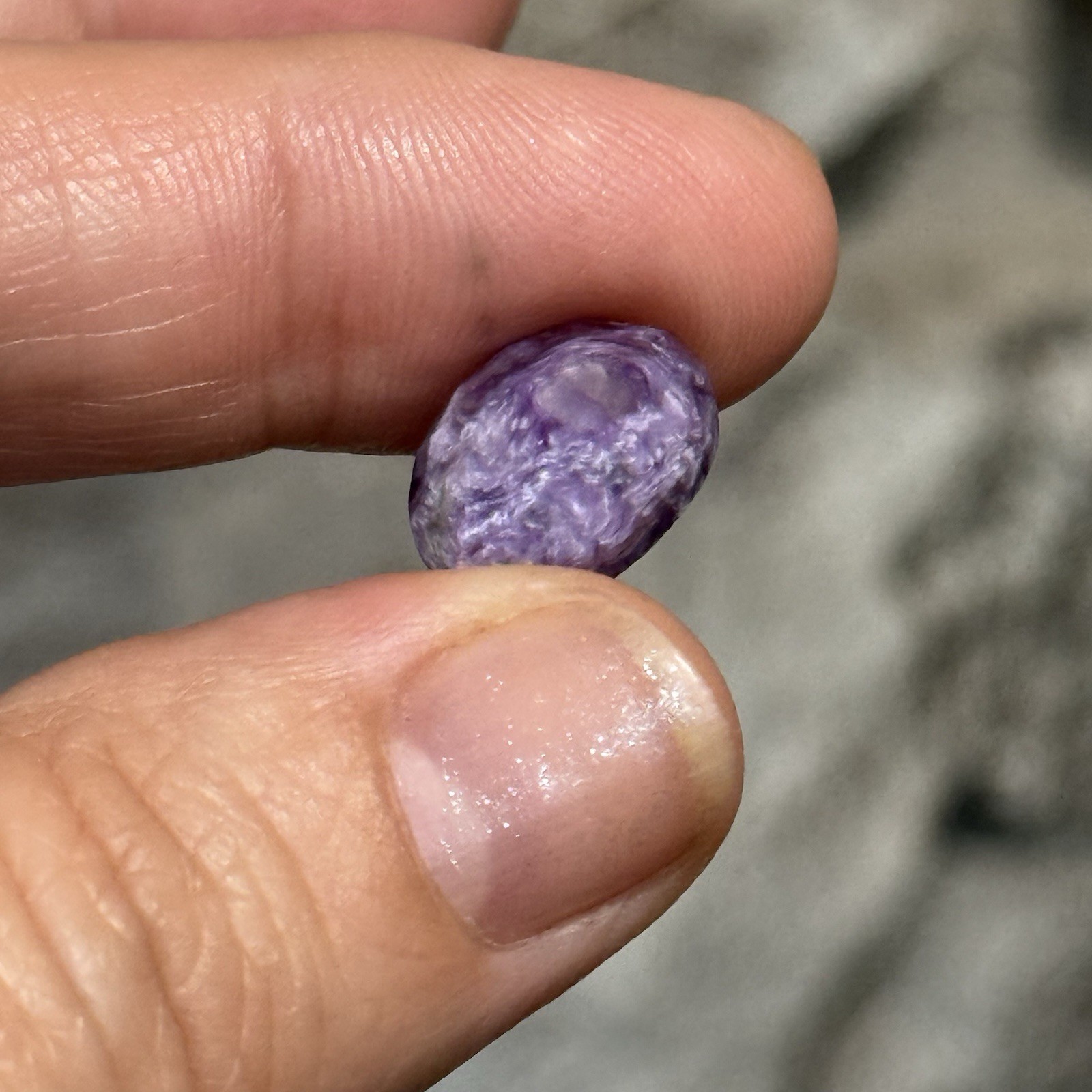 5.4ct 14×10.4×5.5mm Light Purple Faceted Charoite Oval Cabochon Ring Stone