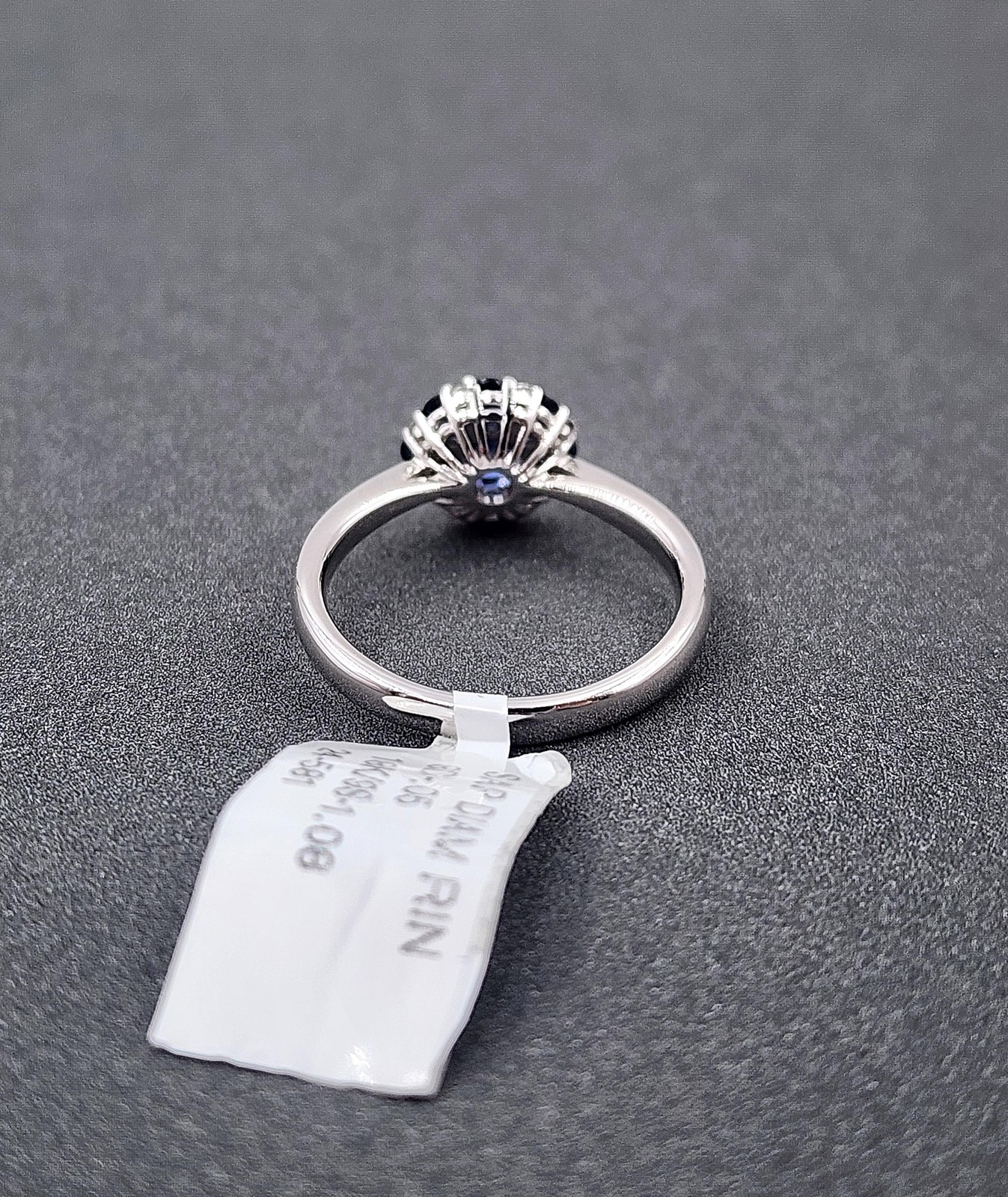 1.13 ct Natural Sapphire & Diamond Ring