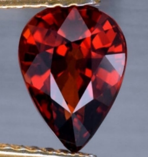 RED GARNET 12 x 8 MM PEAR CUT ALL NATURAL