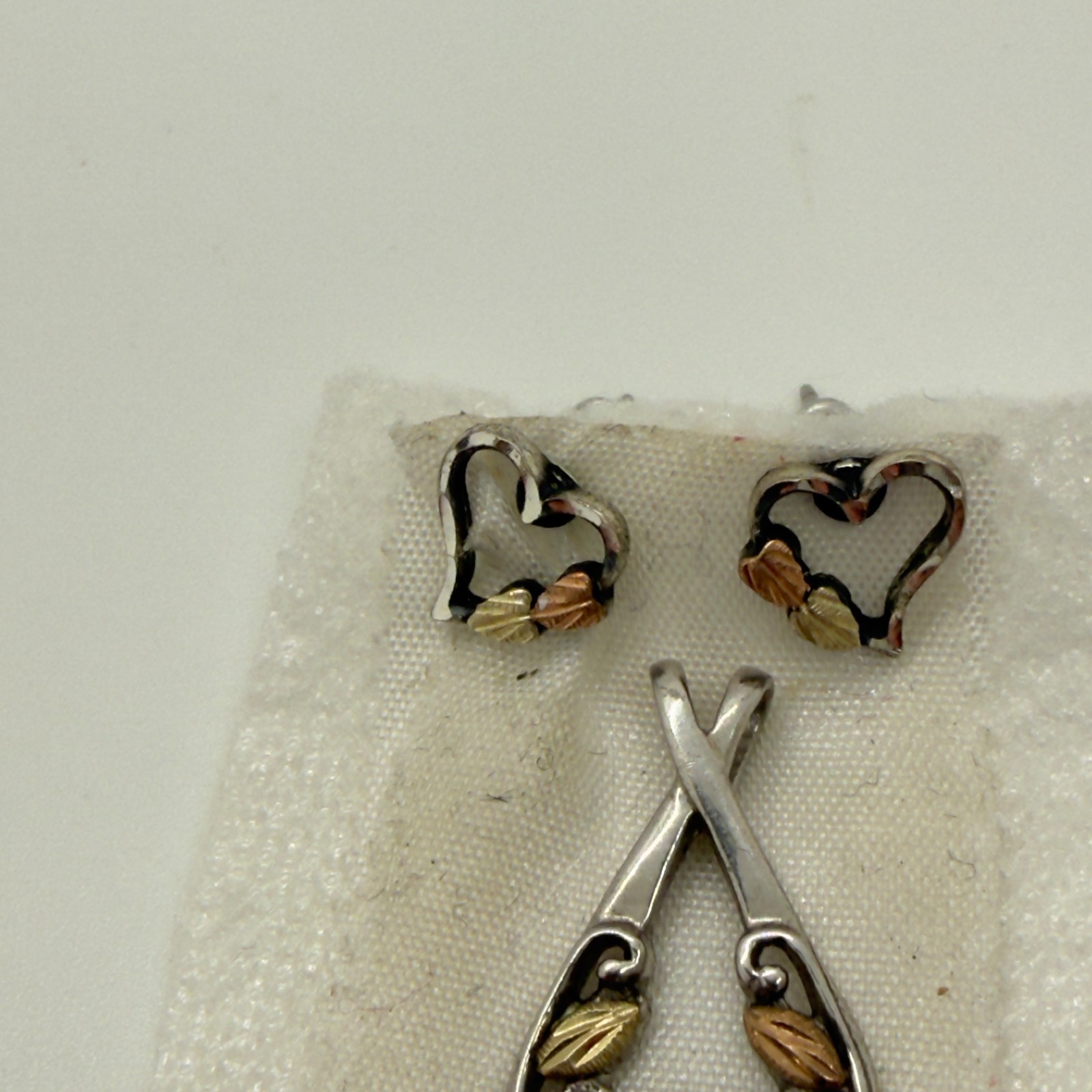 Landstrom’s Black Hills Gold Silver Heart Stud Earrings Mystic Topaz Pendant Set