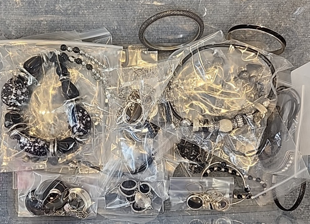 Jewelry Wearable Black & Silver Tone Collection 5 Lbs Lot # 580 See Description