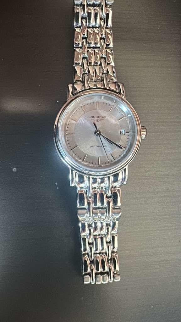 Longines Presence automatic 25.5mm Stainless Steel Ladies Watch with a Silver