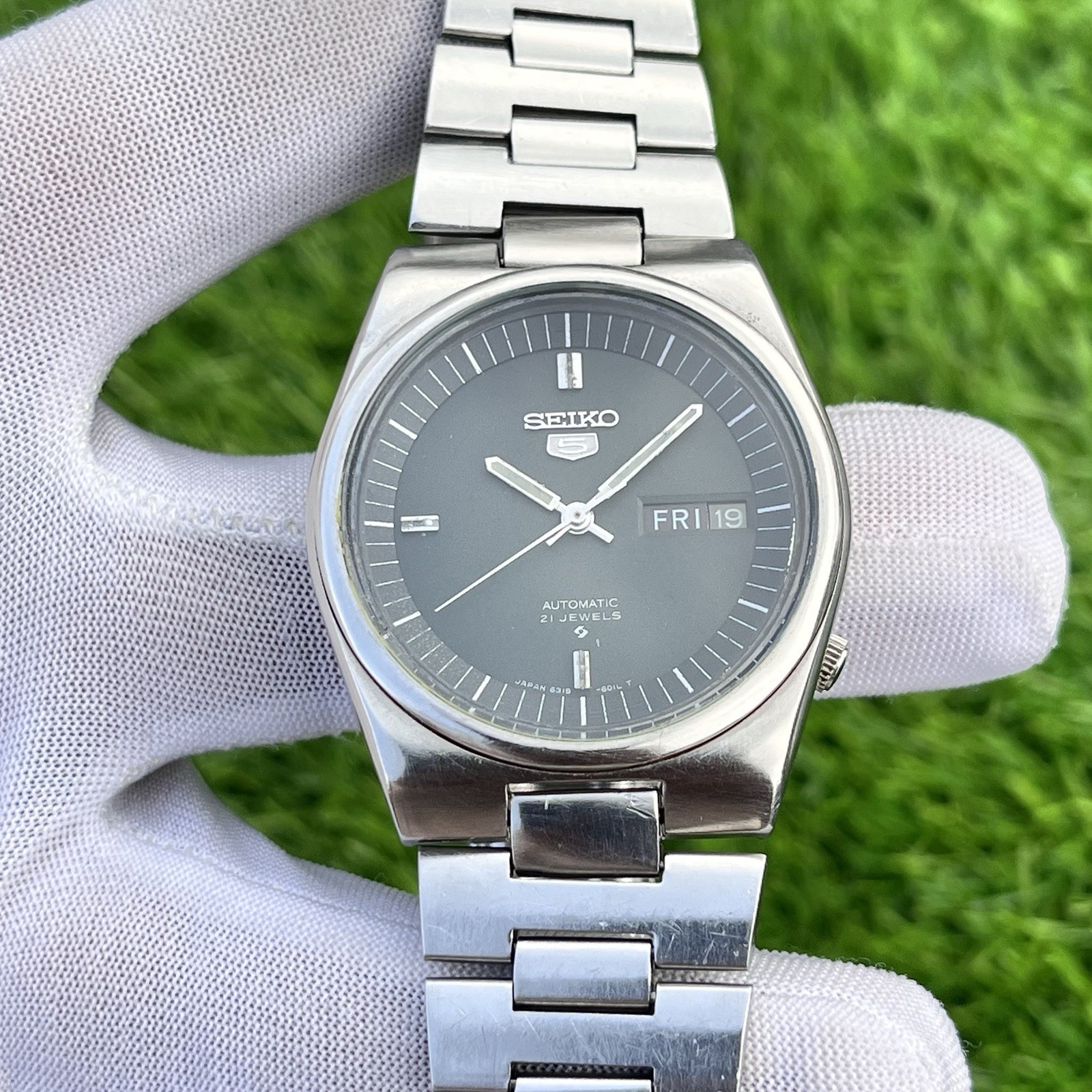 Vintage Seiko 5 Automatic 17J Dress Formal Japan Made Men’s Watch 6319-6010