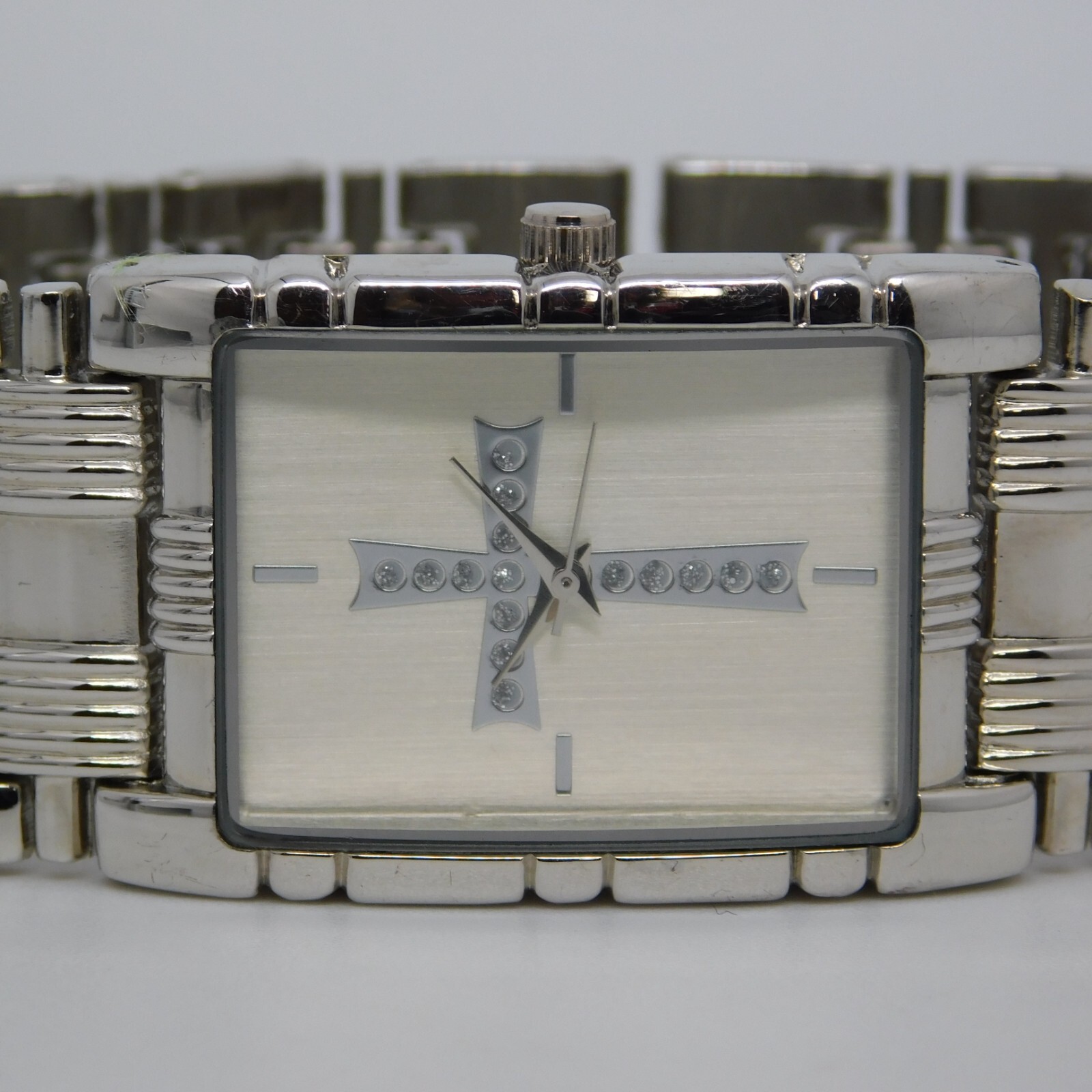 ACCUTIME WATCH CORP. GENWM5130MS Quartz Analog Men’s Watch 7 1/2″ New Battery