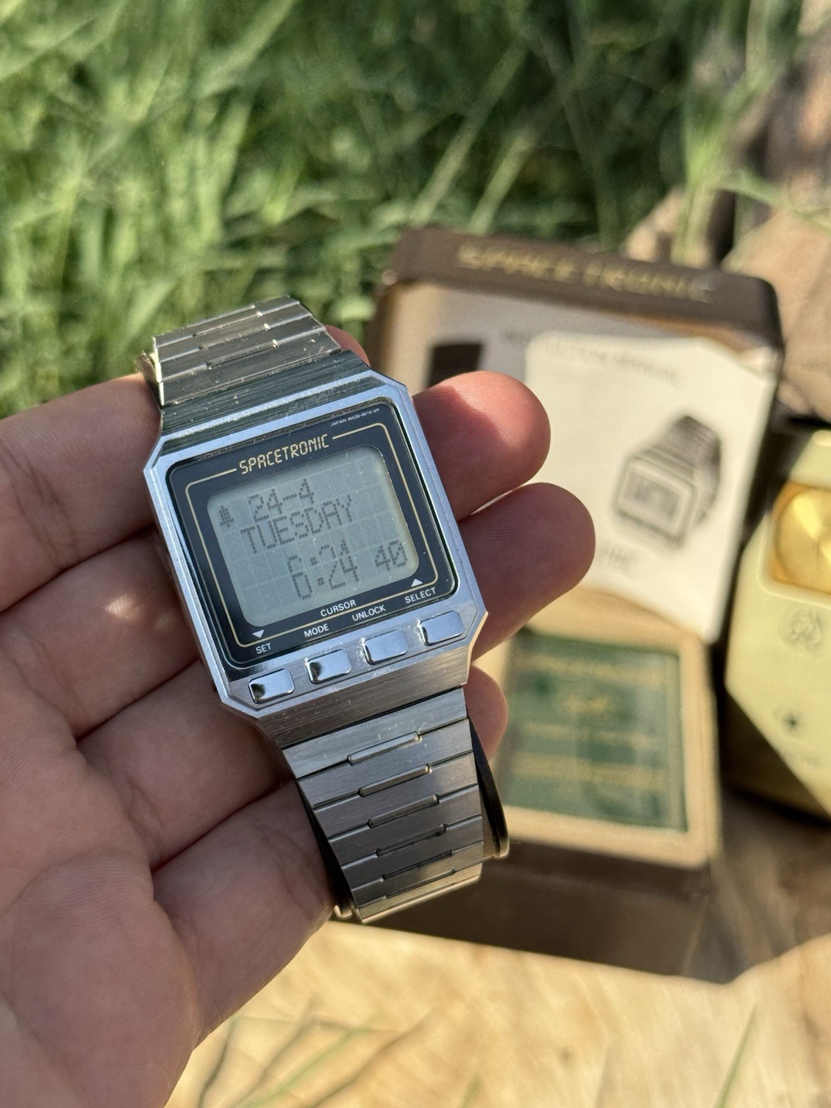Vintage Seiko Spacetronic W030-0010 Digital Watch Quartz W/Box & Full Set