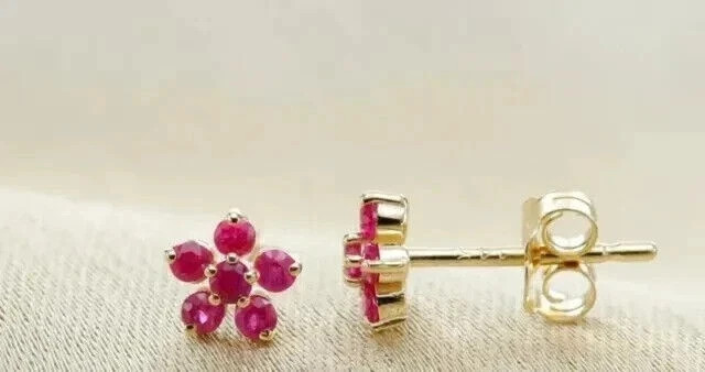 1.60Ct Round Cut Simulated Pink Ruby Flower Stud Earrings 14K Yellow Gold Plated