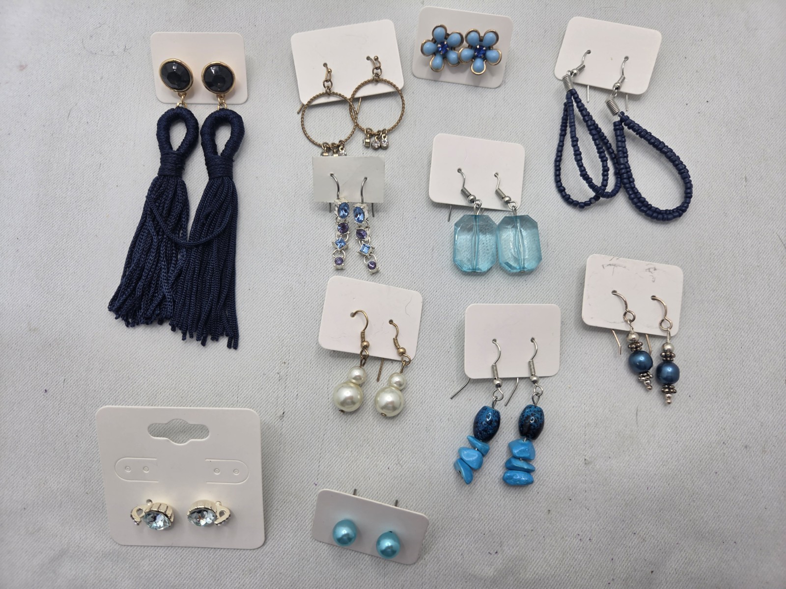 HUGE ​36pc Vintage & Modern Jewelry Lot CHICO’S J CREW VERA B NRT Necklaces Ear