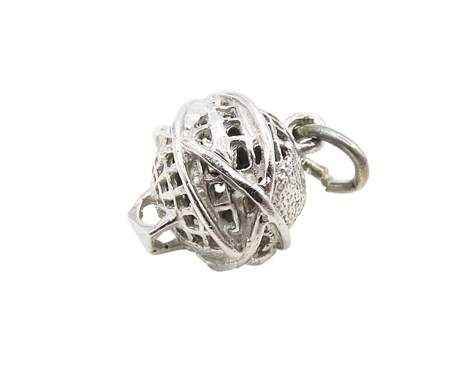 925 Sterling Silver Vintage Petite Wrapped World Globe Drop Pendant PT6912