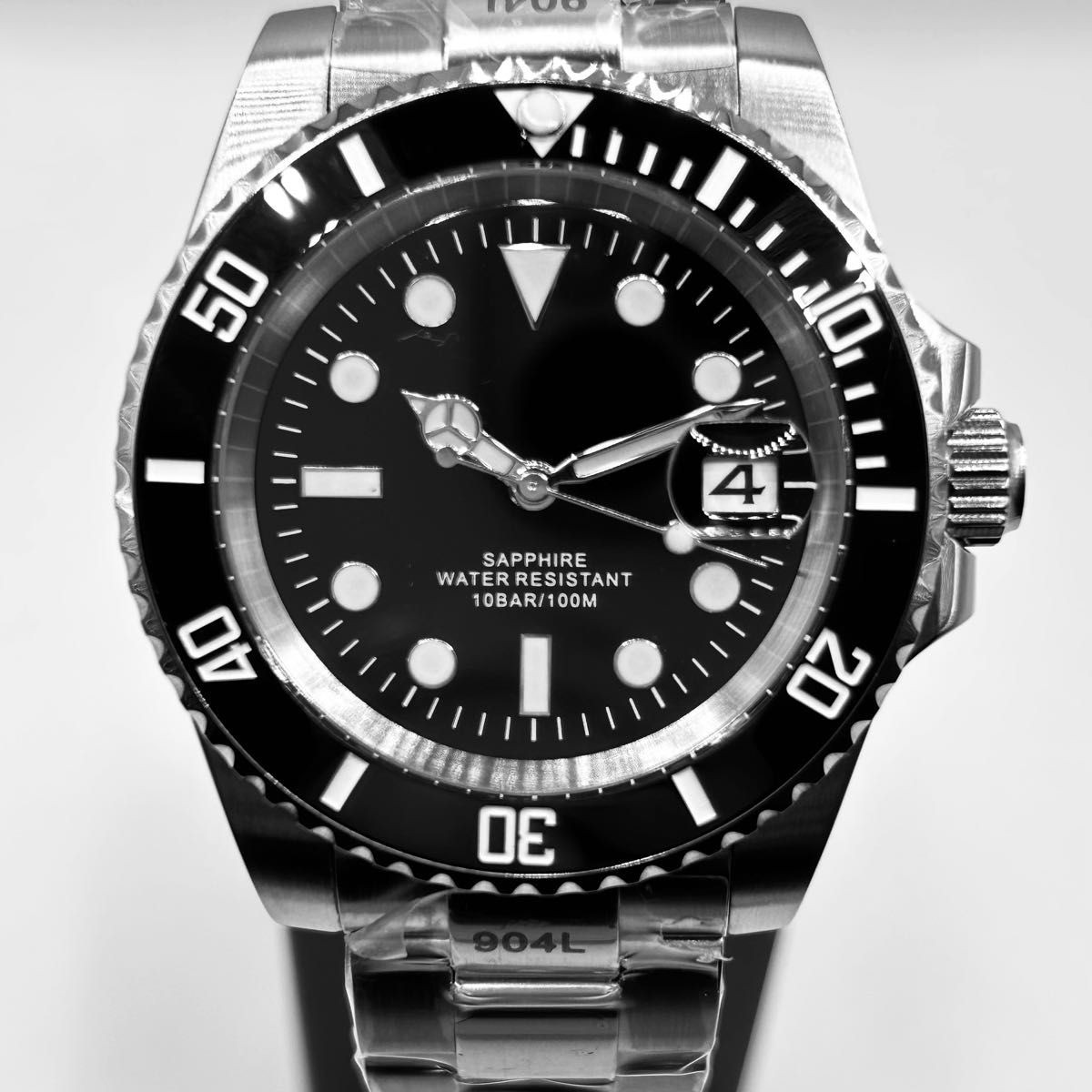 Brand New Belt Adjustment Diver’s MOD Black Dial Black Simple Quartz Silver