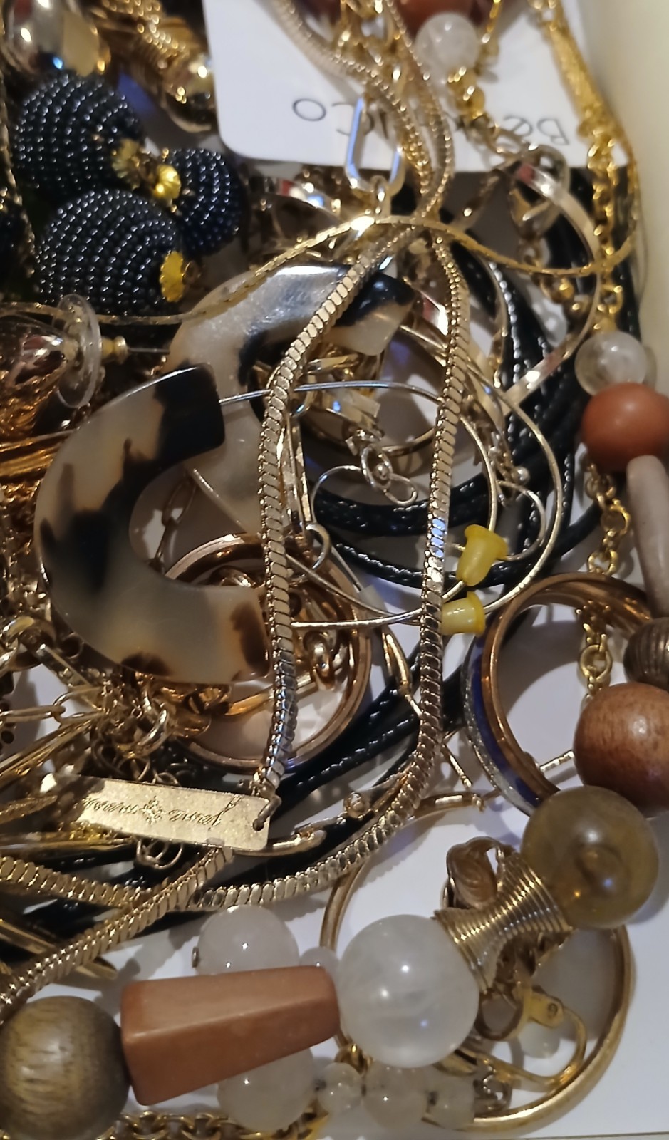 Amazing Gold-tone Mixed Jewelry Lot