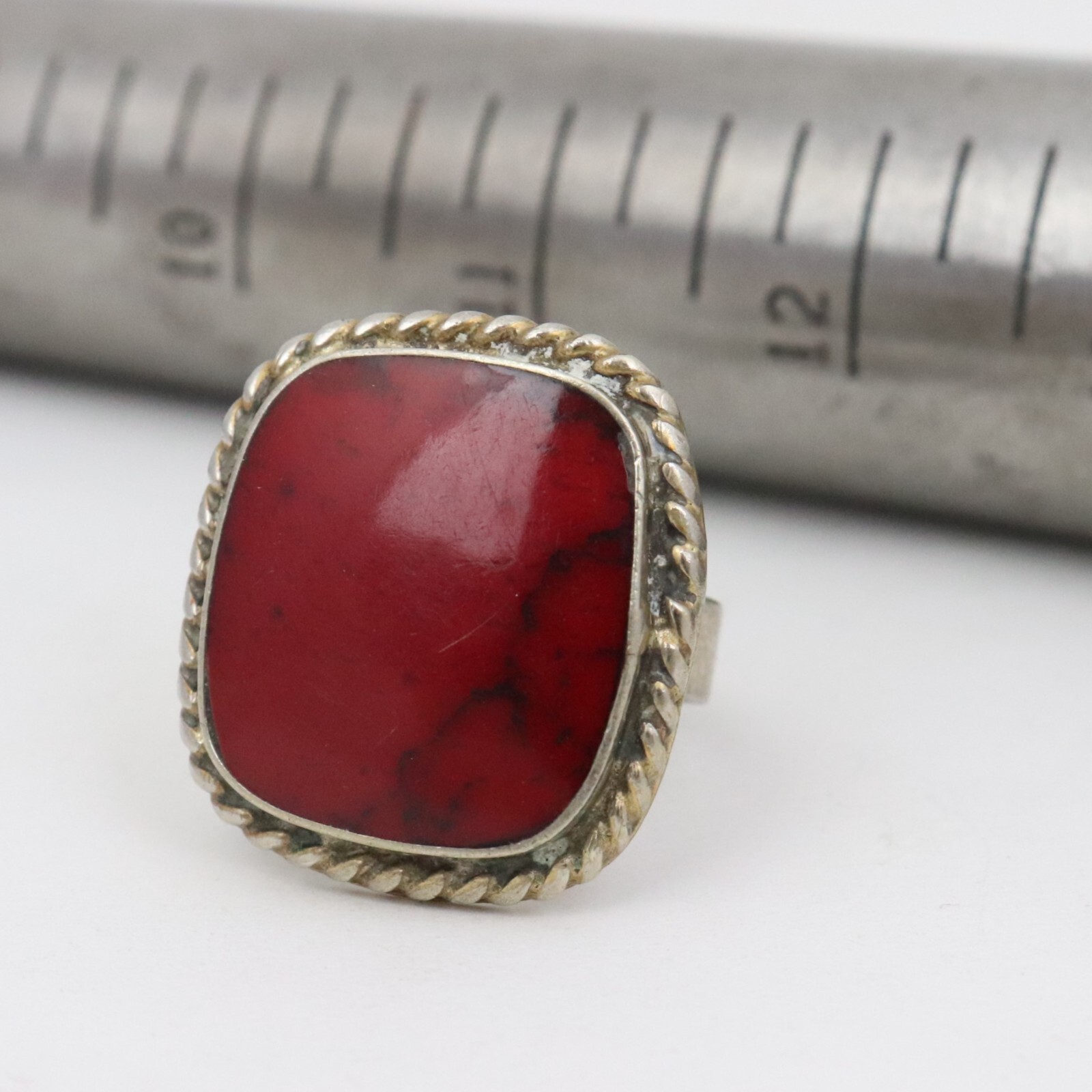 Vintage 5.4 Gram Mexico Sterling Silver 925 Red Howlite Ring SZ 7.5 Southwest
