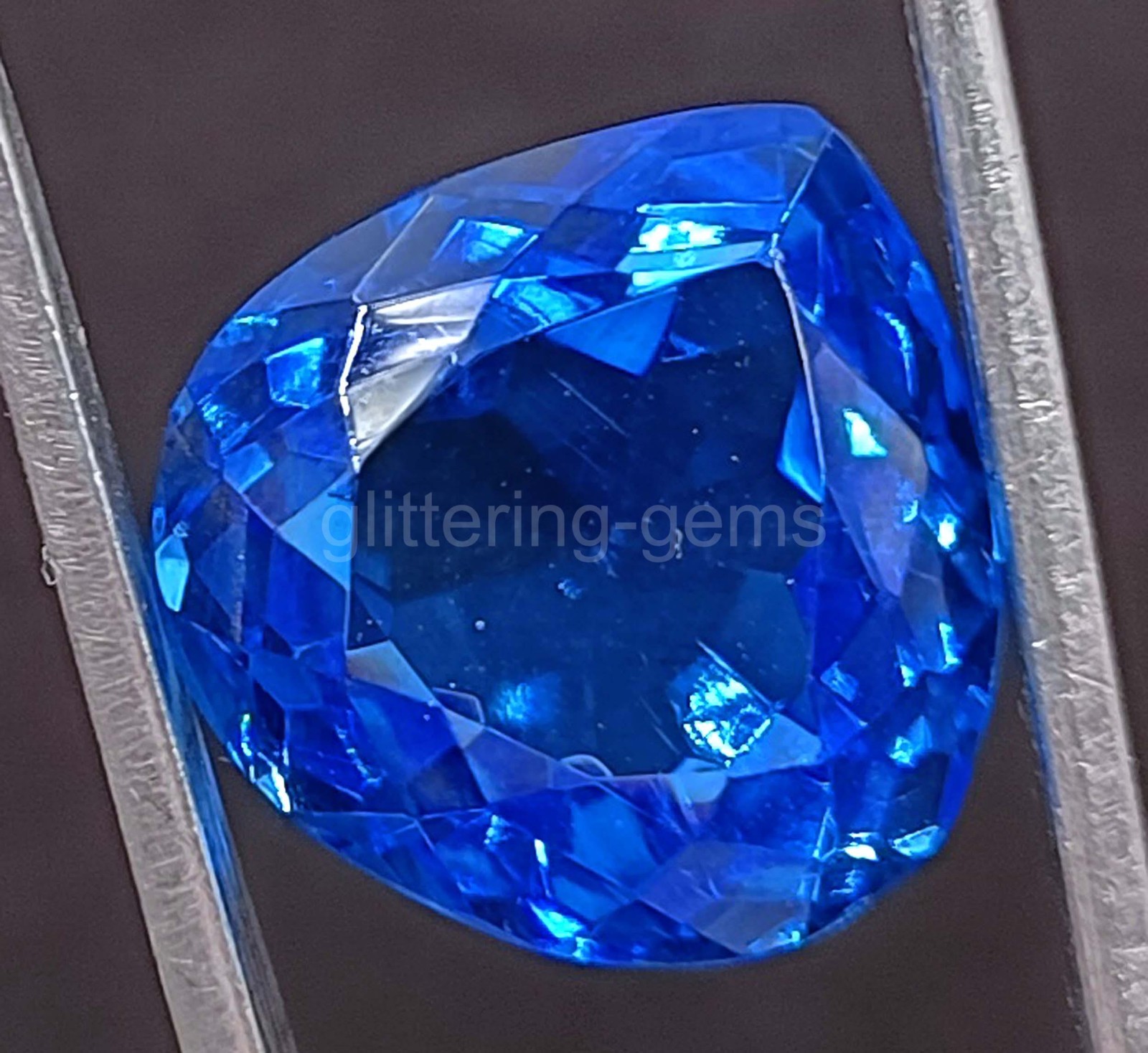 28.00 Carat Natural Blue Topaz Pear Shape IGL Certified Loose Gemstone 5DNO