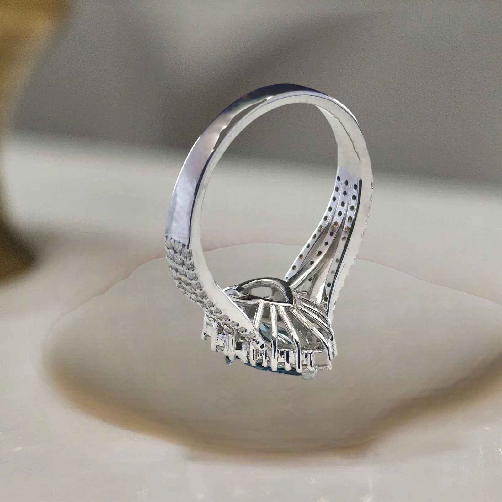 Sale ! Pear Cut 2.75 Ct Fancy Vivid Blue Diamond Ring IGI Lab Grown 950 Platinum