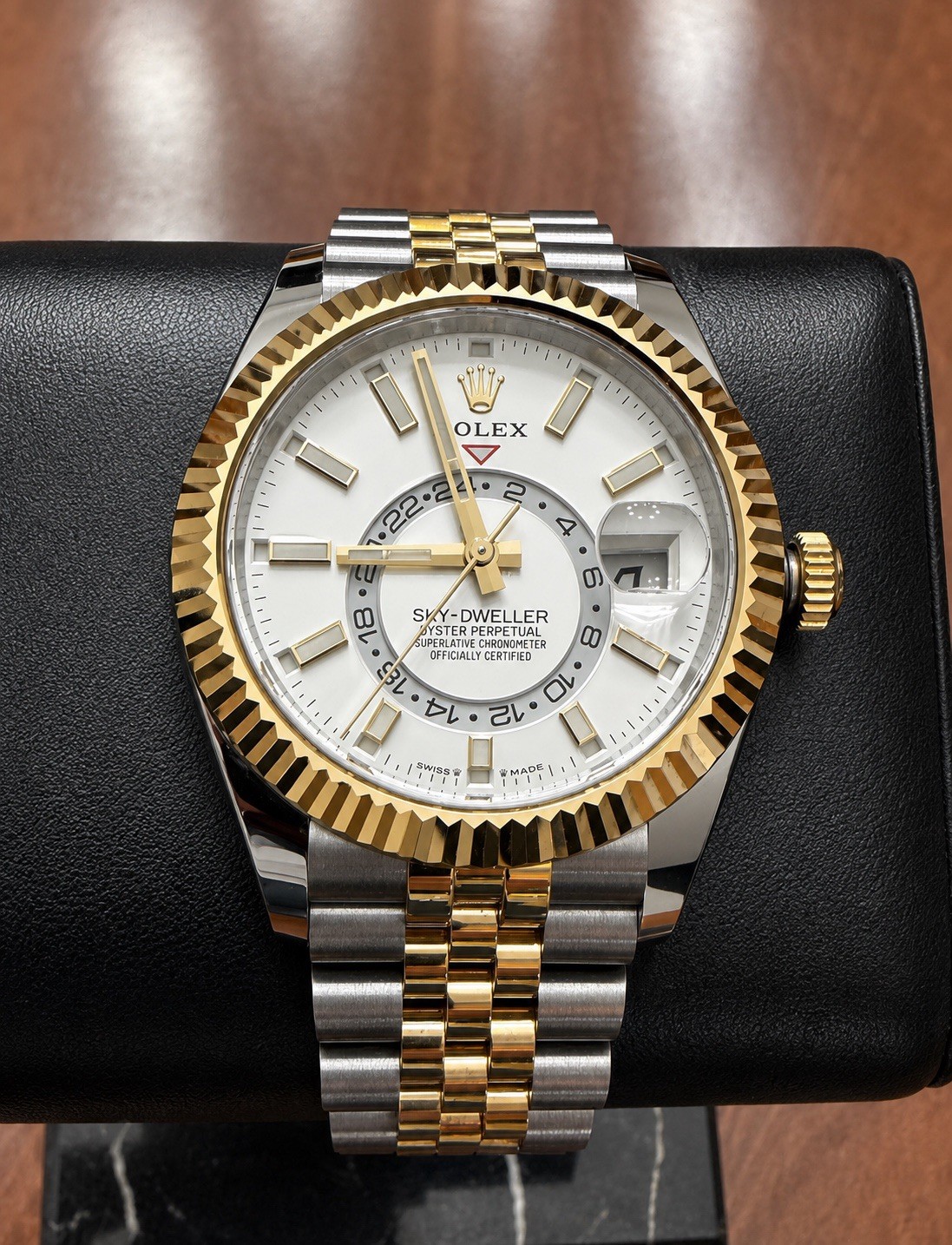 NEW Rolex Sky-Dweller 42mm 336933 18K Gold Steel White Dial Jubilee B&P