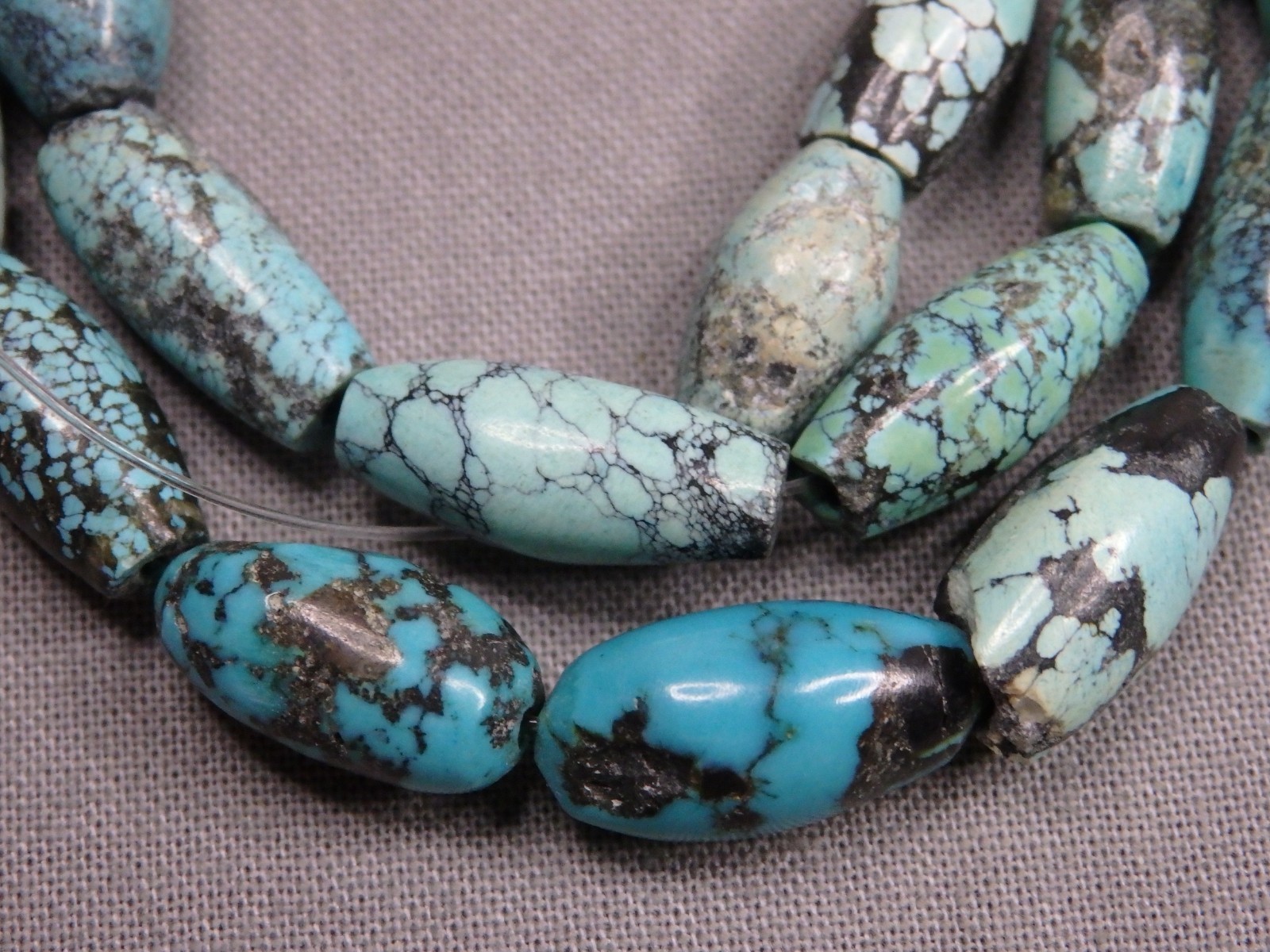 Vintage HUBEI TURQUOISE 12-16mm Long Rice Beads 15.5″ strand 150cts