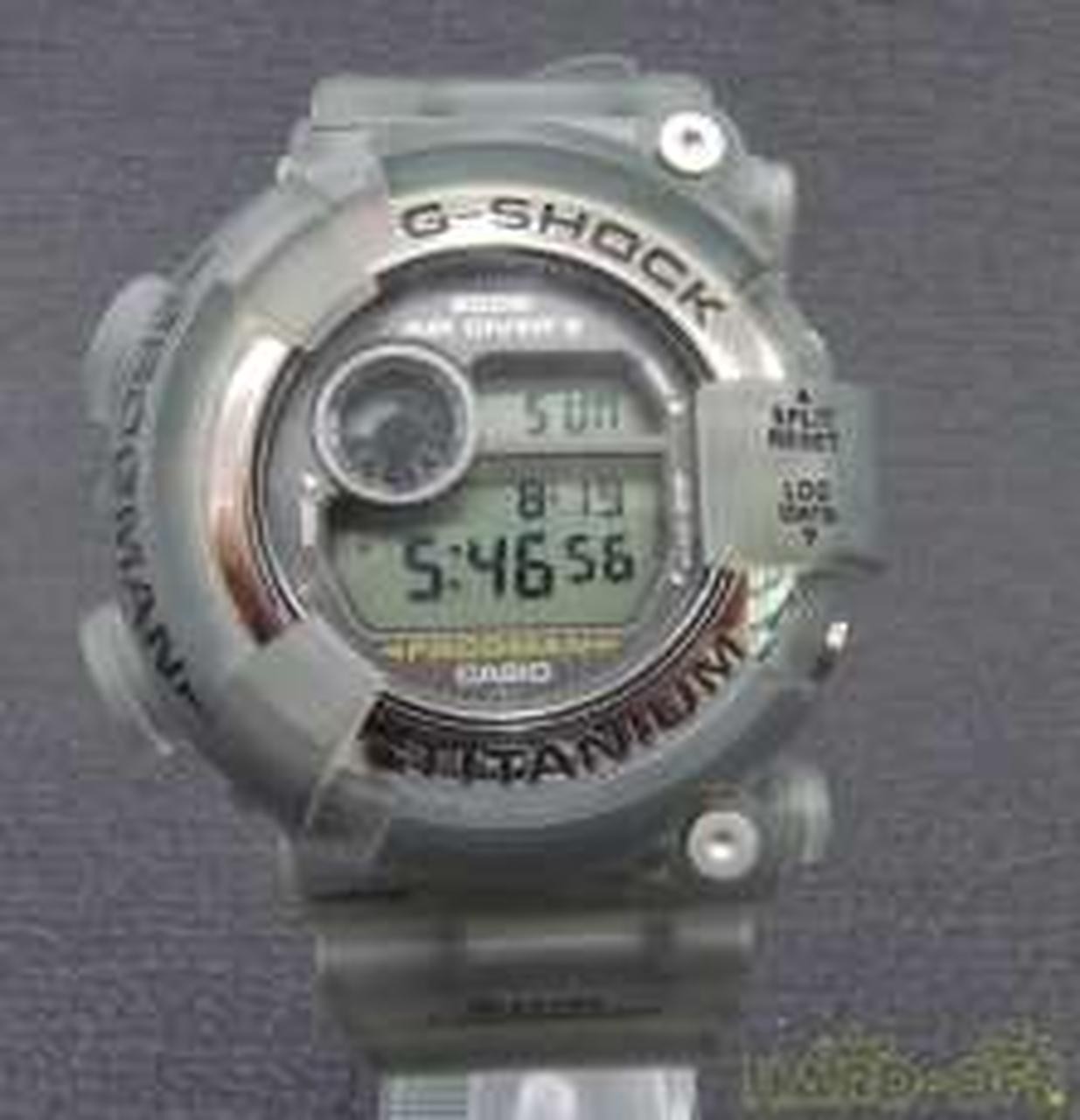 G SHOCK FROGMAN Model DW 8200 CASIO