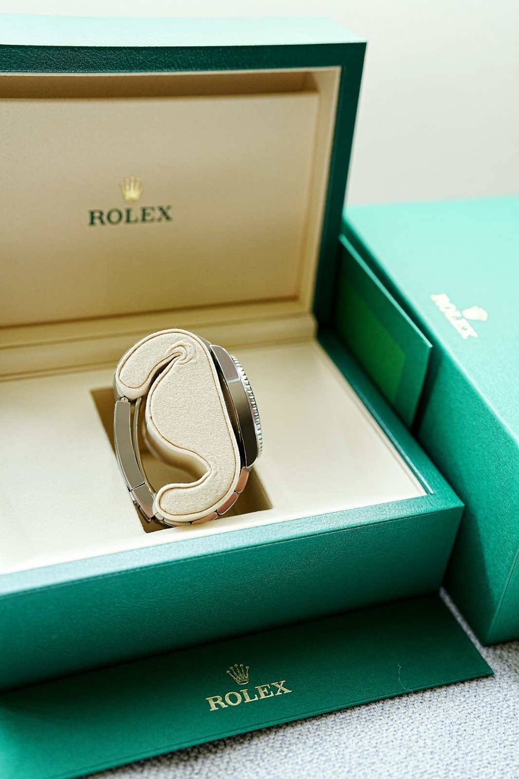 Rolex Submariner Date Starbucks 2026 – 126610LV | Unworn Full Set – 41 MM