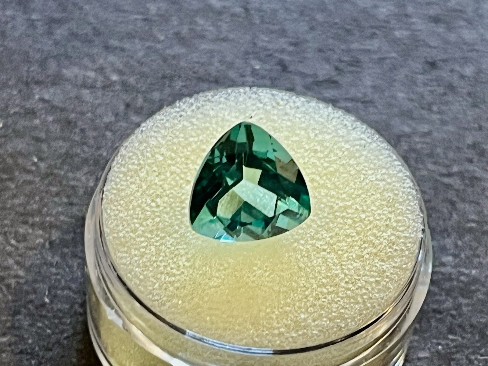 4.6Ct Natural Blue Green Topaz Trillion Cut Loose Gemstone – Gemologist Verified