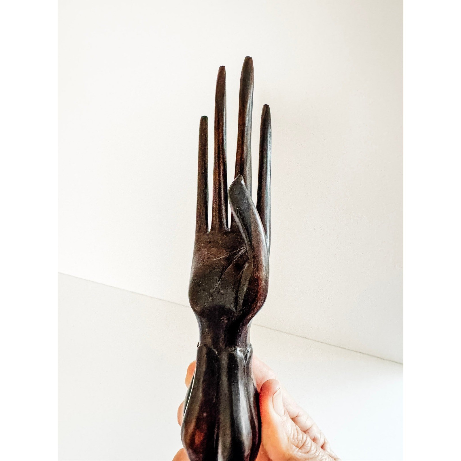 Vintage Hand Carved Wood Jewelry Display Stand Ring Holder Dark Brown 8 Inch