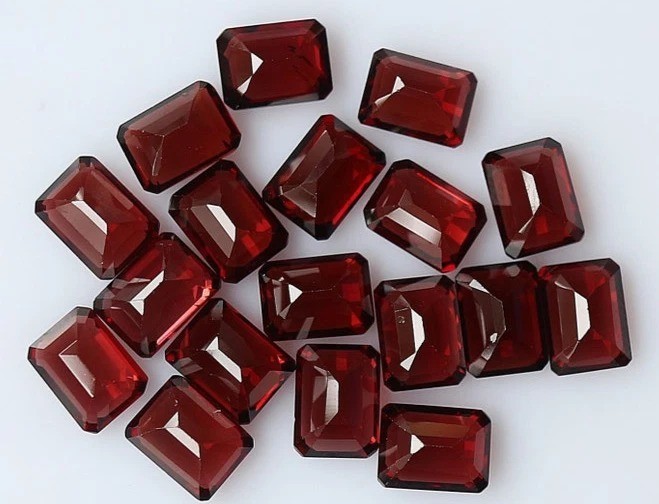 120 Ct (16 Pcs) Lot Natural Certified Red Ruby Emerald Shape Loose Gemstone