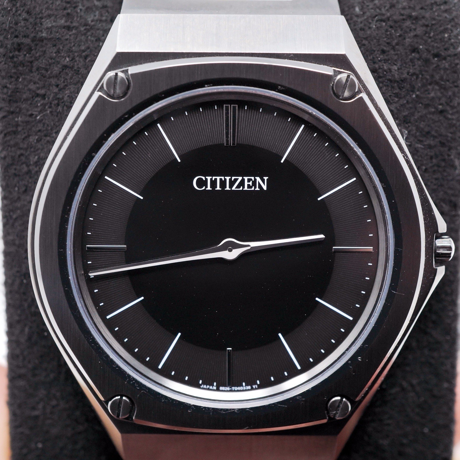 Citizen Eco-Drive One AR5064-57E