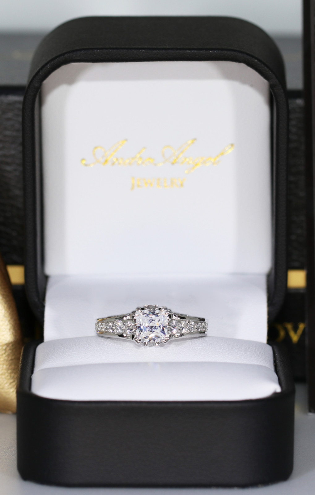 Solid Silver 925 Wedding Engagement Ring Princess Cut Cubic Zirconia 5A+