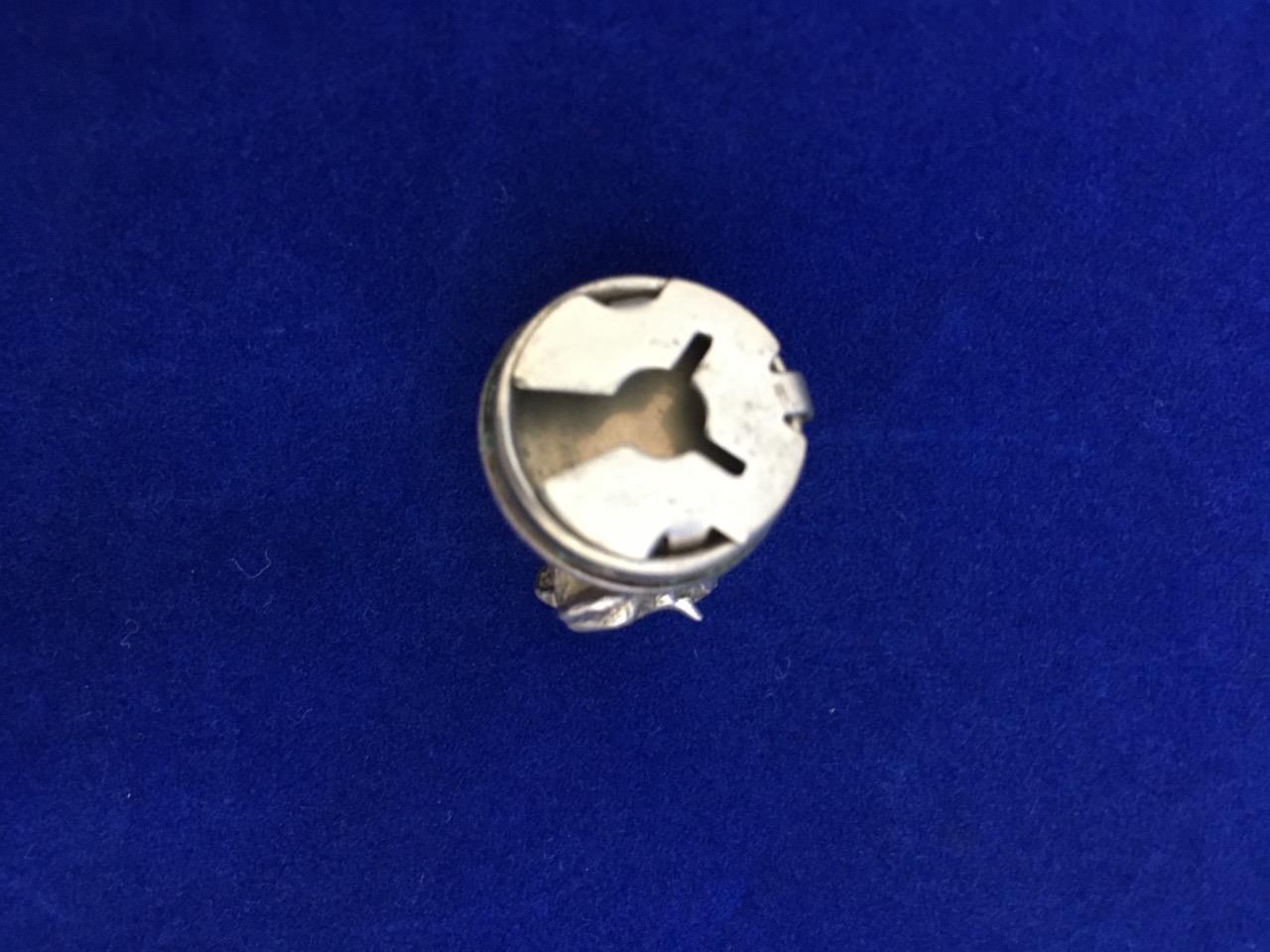 SUSAN CUMMINGS VINTAGE STERLING SILVER 3D AFRICAN ANIMALS BUTTON COVERS $150
