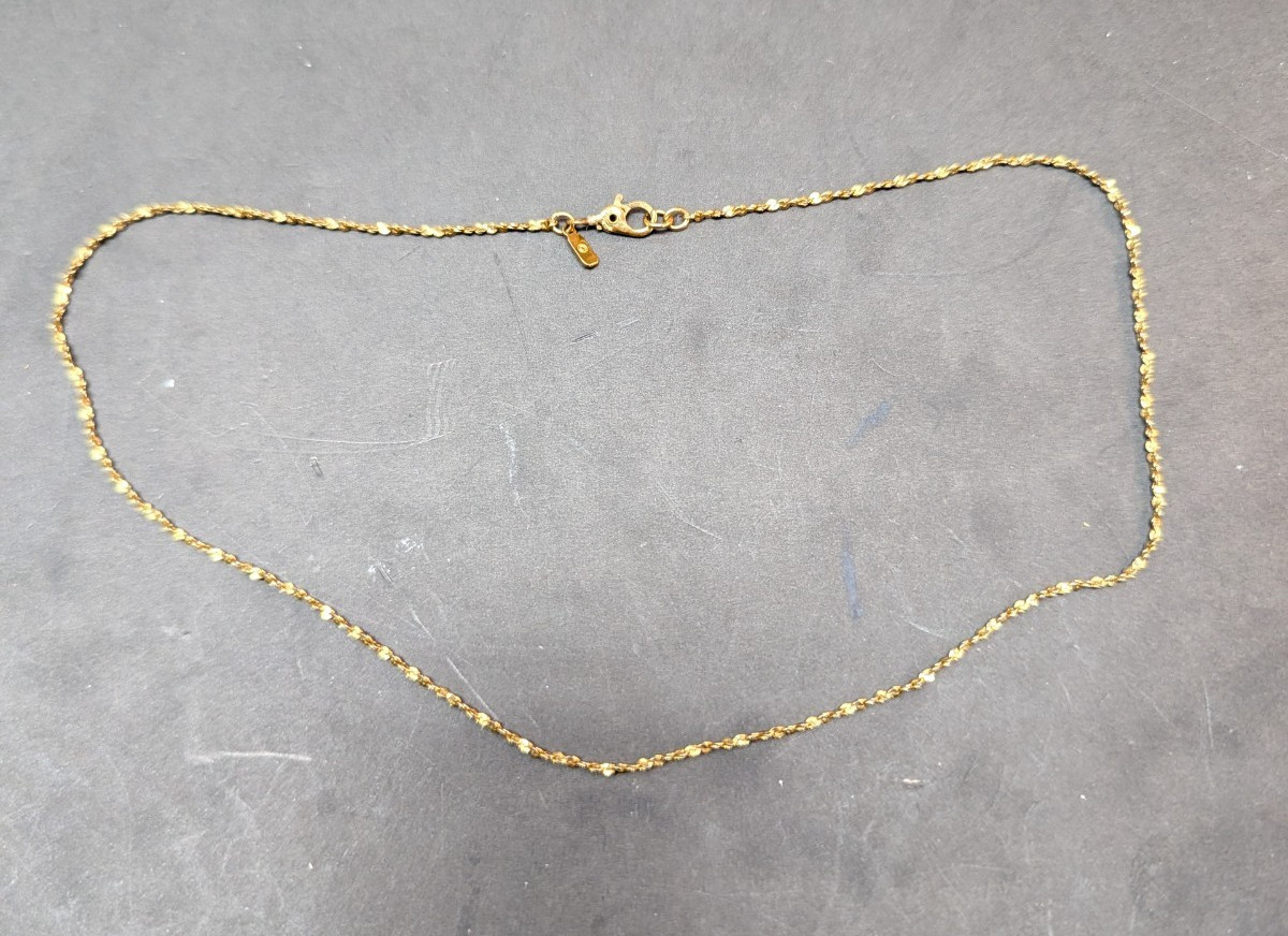 Monet Signed Gold Tone Curb Link Chain 15 Inch Necklace Lobster Lock