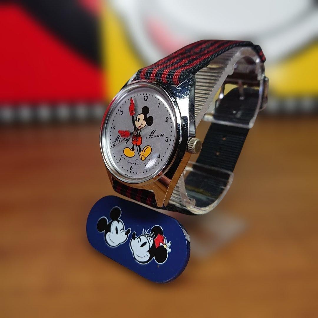 SEIKO Disney Time Mickey Mouse Manual 3.4mm Silver Dial 1970s Wristwatch