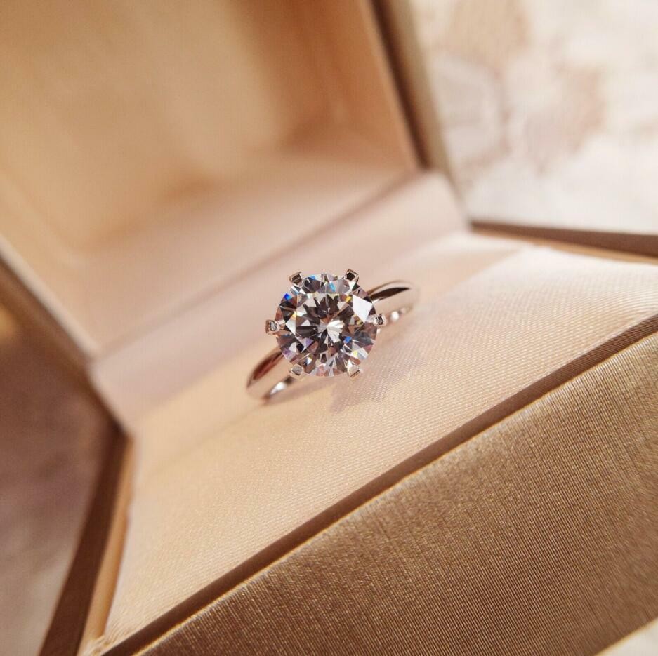 925 Sterling Silver 2CT Carbon Gem Wedding Engagement Ring R168 High Quality