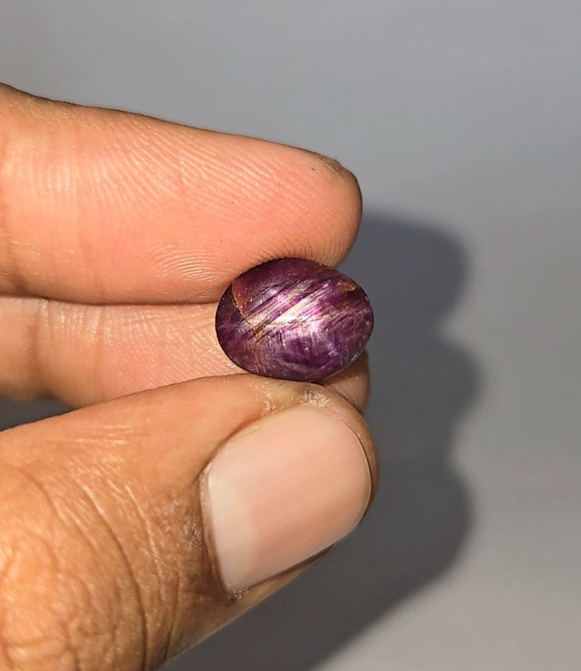 Natural 10.45 ct Star Ruby Pink Oval Cabochon untreated loose gemstone