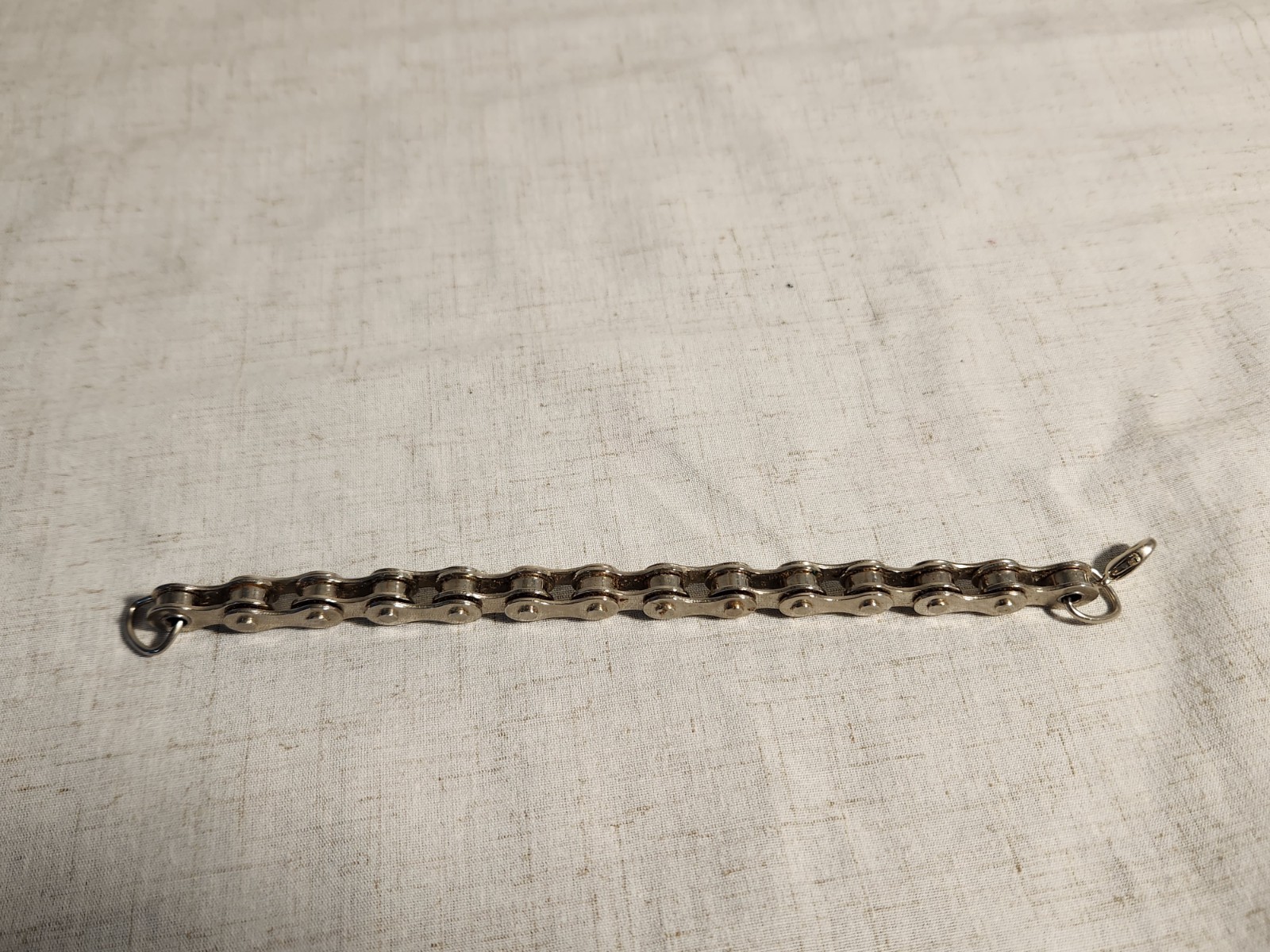 Unique 7 1/2in Solid Stainless Steel Motorcycle Bike Bracelet