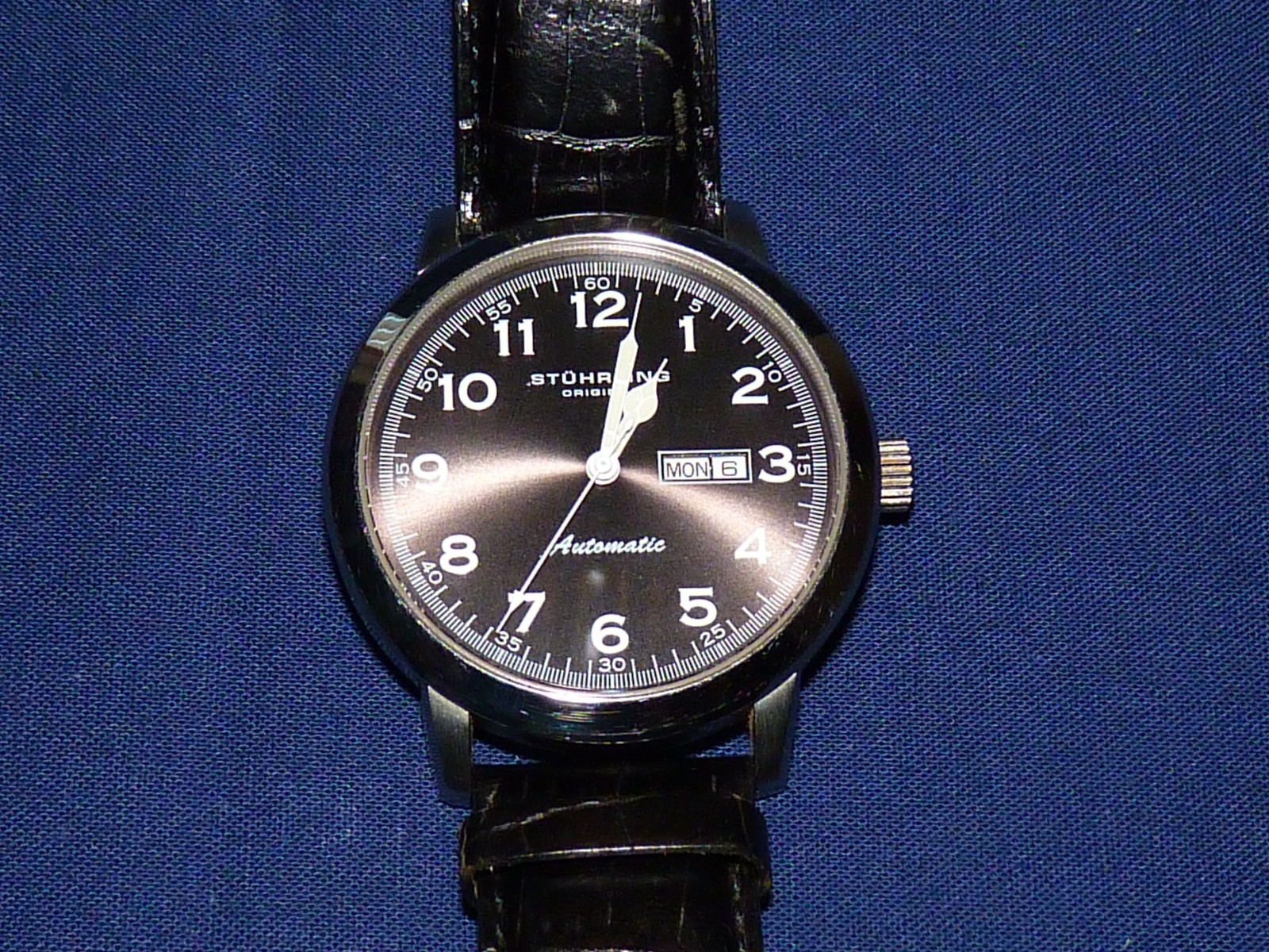 Stuhrling Original Lexus 44mm Day & Date, Charcoal Gray Dial, Black Strap, VG