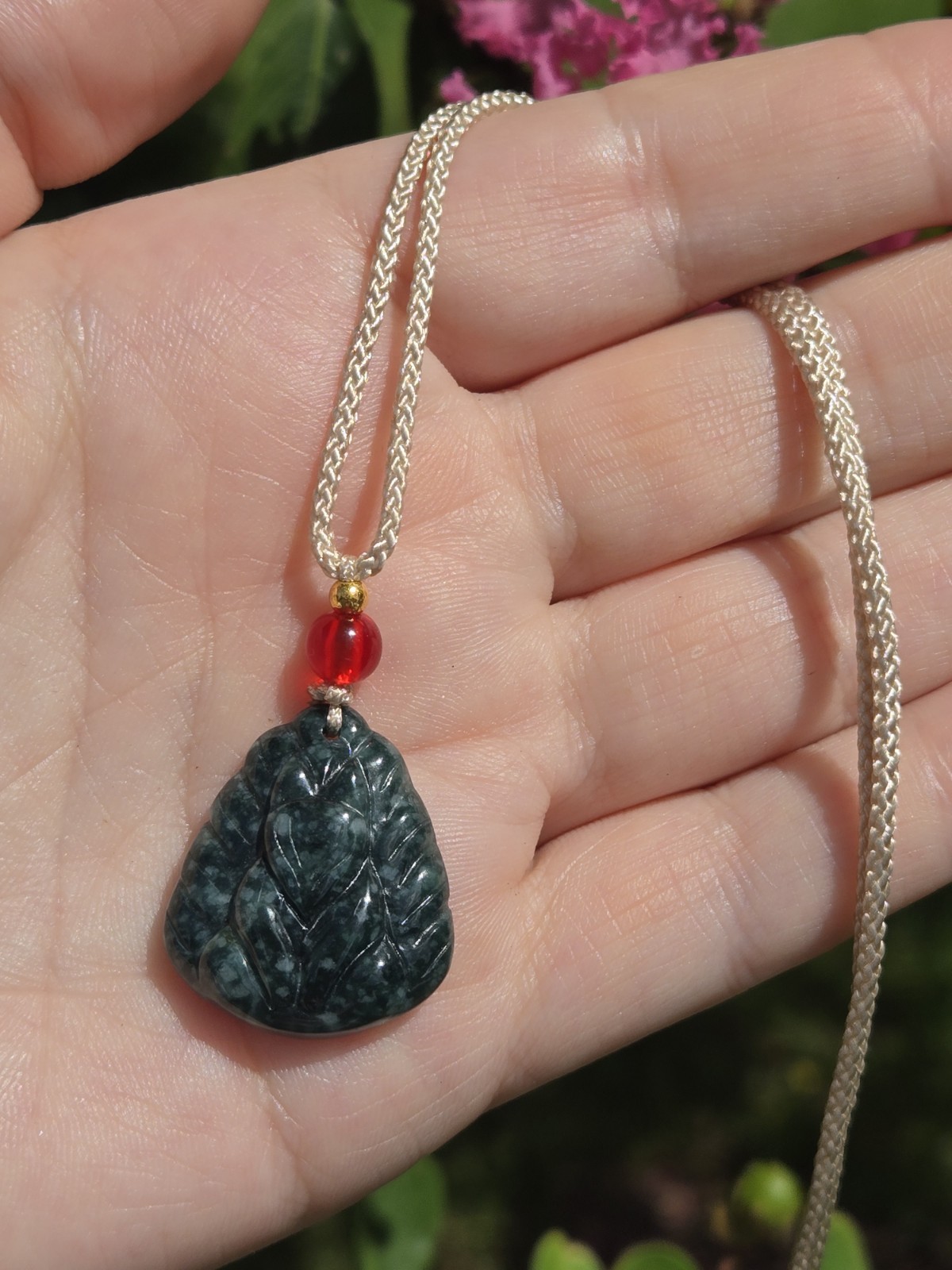 Bkue WaterJade Nine Tail Fox Crystal Necklace Jadeite 9 Tail Fox