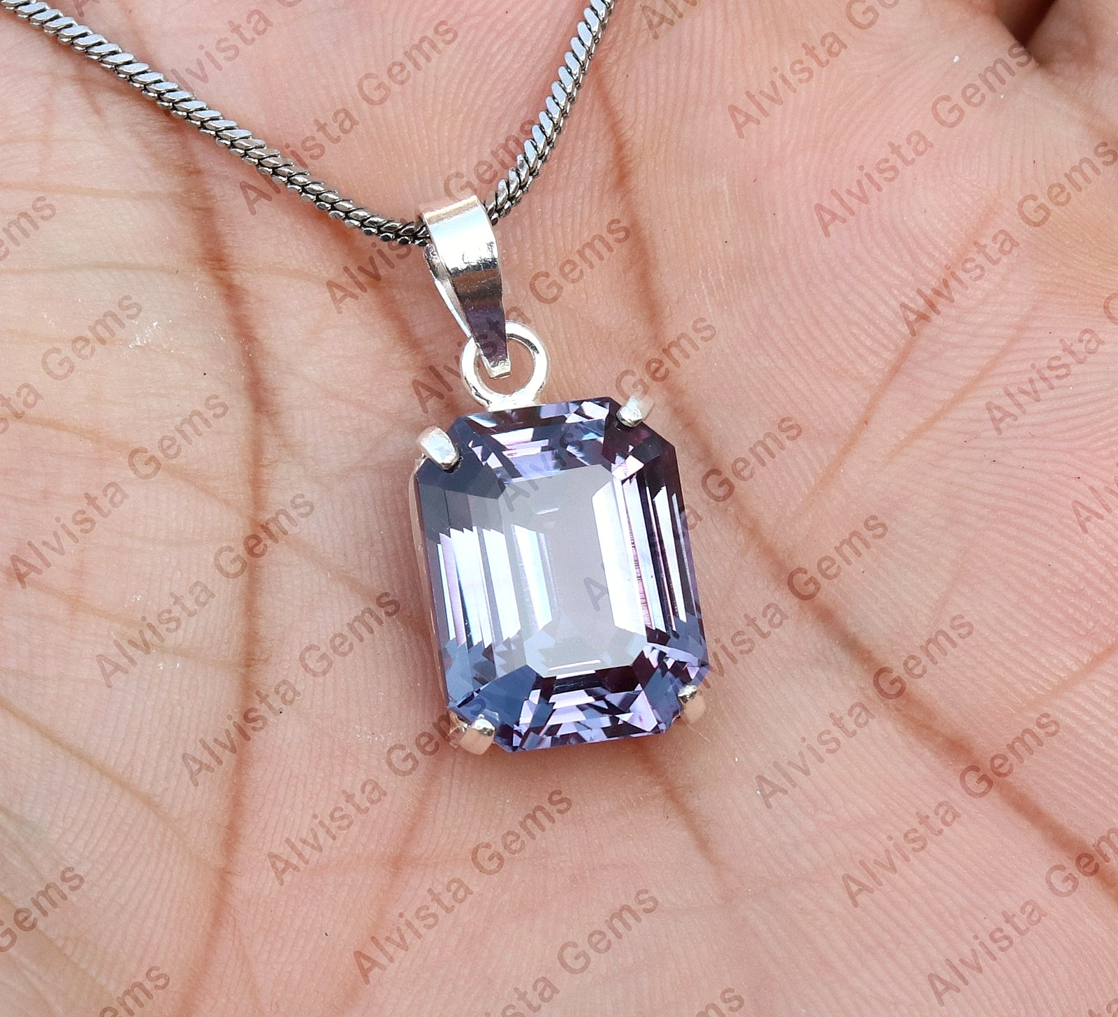 Natural Alexandrite Color Changing Gemstone 925 Sterling Silver Pendant 25.40 Ct