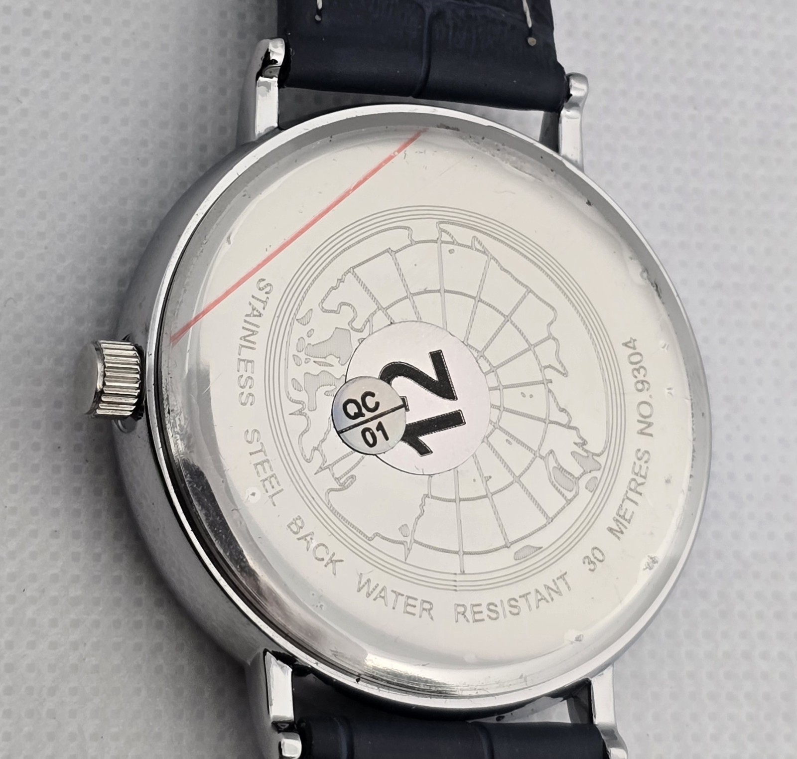 Man’s Classic Luxury Round Date Silver Tone Case Blue Leather Strap Watch 13