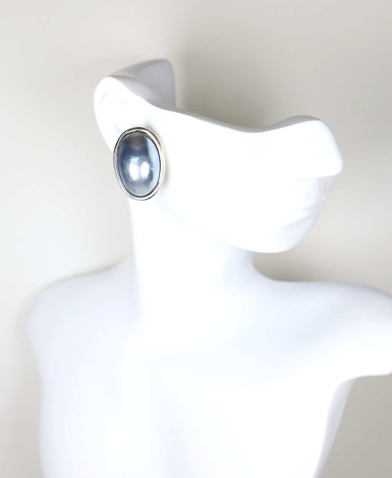 Vintage Blue Mabe Pearl 925 Sterling Silver Stud Post Earrings Large Oval Shape