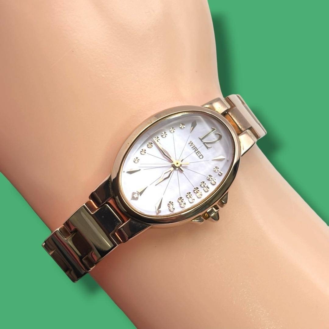 working Seiko Wired ladies’ watch oval waterproof quartz
