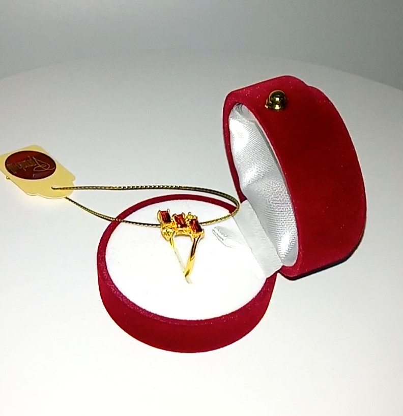 🔥🔥🔥Exclusive GARNET & PERIDOT RING in Silver and Gold – UNIQUE, Size 17.25