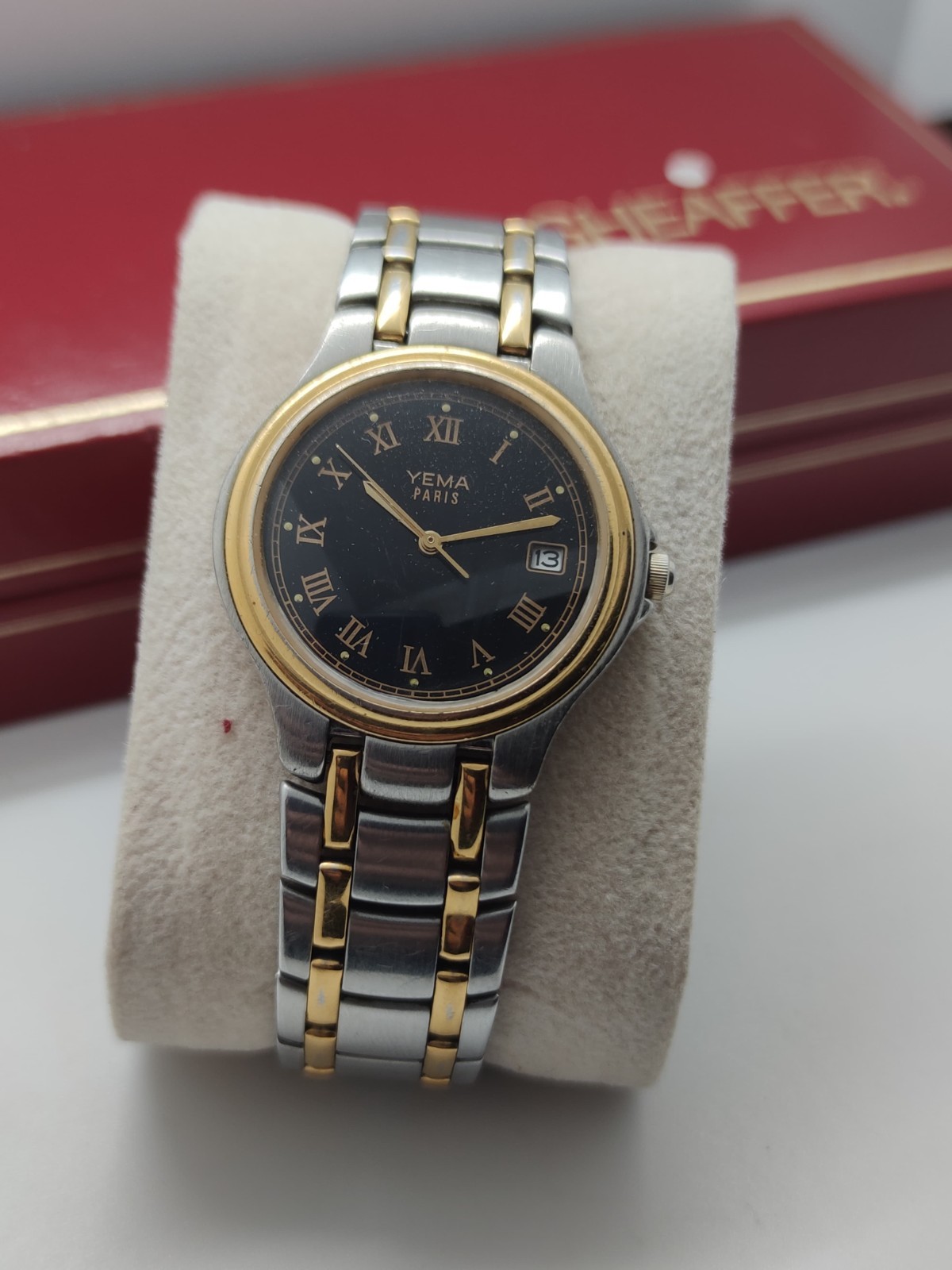 Skin Diver Watch Yema Paris Chiffre Roman Black Dial Quartz 35 Mm France Made
