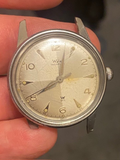 Vintage Men’s WYLER INCAFLEX WRIST WATCH (RUNNING-BROKEN LUG)